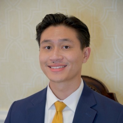 Sean H. Le